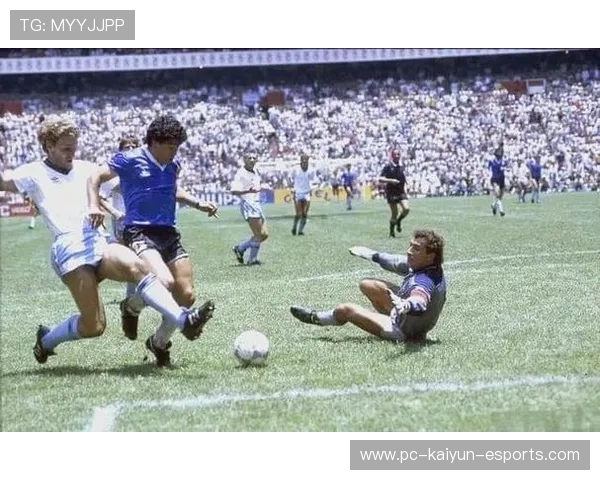 足球四号球星的辉煌历程与传奇瞬间揭秘