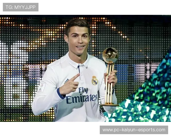 近十年足球场上十大最强球星盘点与荣耀回顾